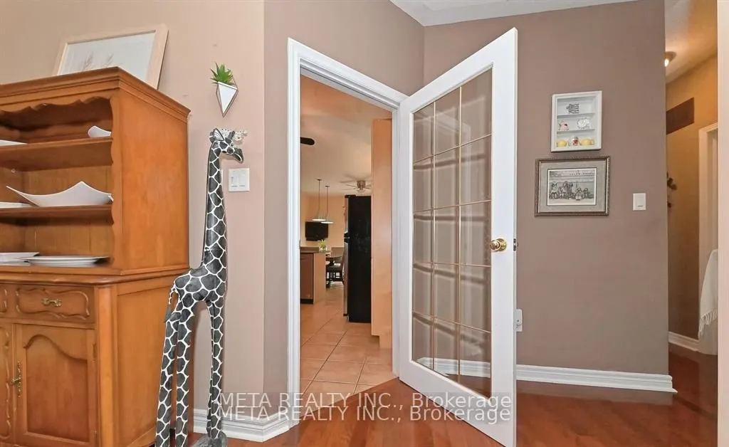 Photo 10 of Unit UPPER, 138 Van scott Drive N, Brampton, Northwest Sandalwood Parkway — HOMEH