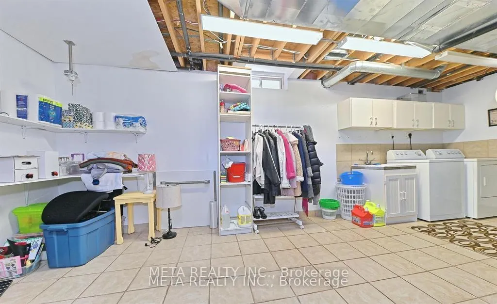 Photo 26 of Unit UPPER, 138 Van scott Drive N, Brampton, Northwest Sandalwood Parkway — HOMEH