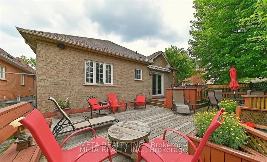 Photo 27 of Unit UPPER, 138 Van scott Drive N, Brampton, Northwest Sandalwood Parkway — HOMEH