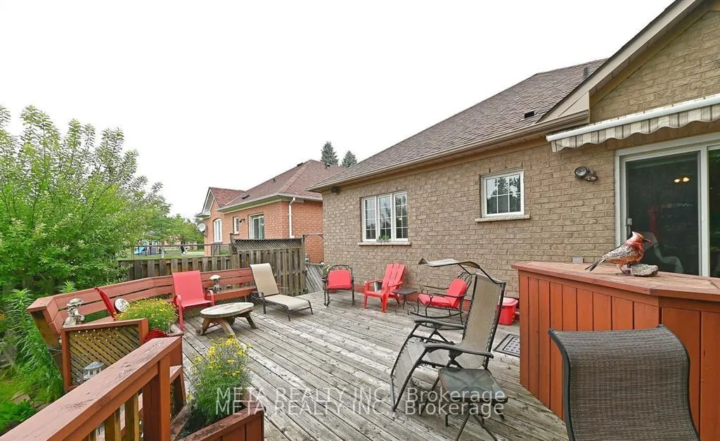 Photo 28 of Unit UPPER, 138 Van scott Drive N, Brampton, Northwest Sandalwood Parkway — HOMEH
