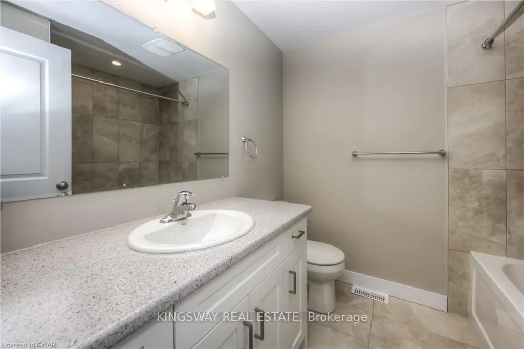 Photo 12 of 1 Highbook St. Street W, Kitchener, Laurentian Hills — HOMEH
