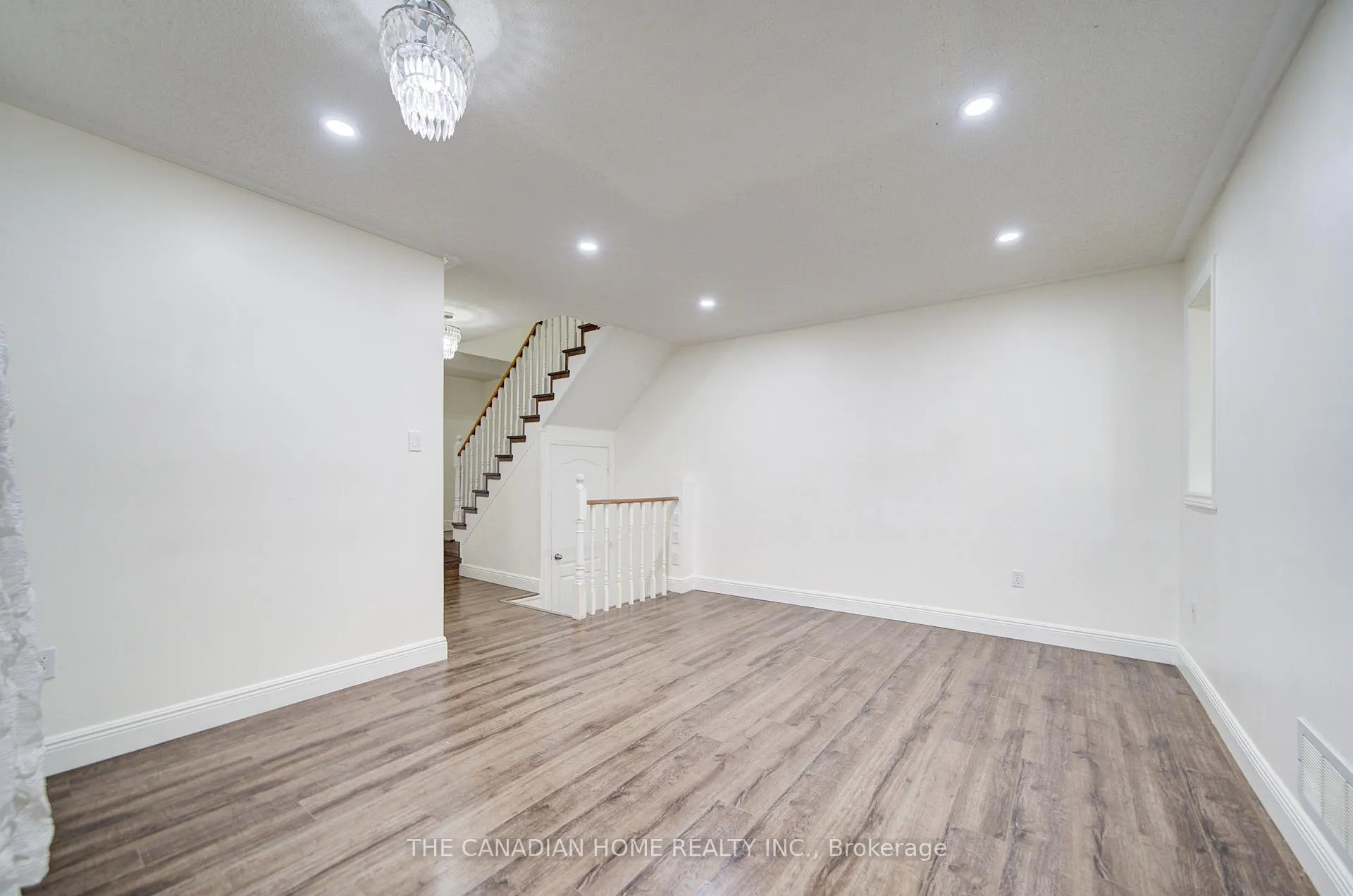 Photo 12 of 27 Macmillan Avenue, Whitby, Pringle Creek — HOMEH
