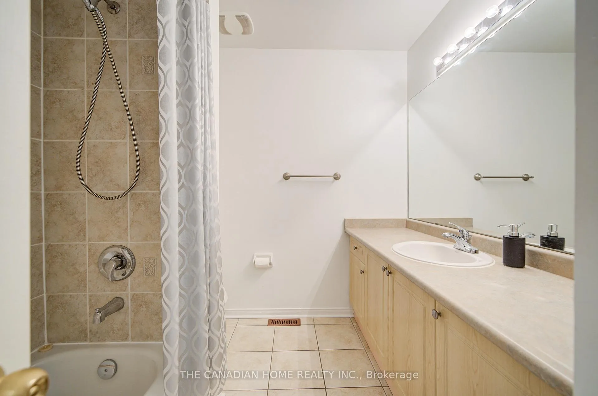 Photo 30 of 27 Macmillan Avenue, Whitby, Pringle Creek — HOMEH