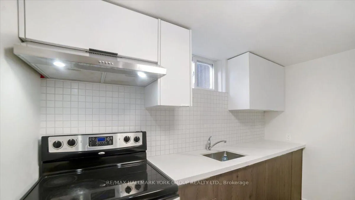 Photo 1 of Unit Basement, 28 Charlbrook Avenue, Barrie, Cundles East — HOMEH