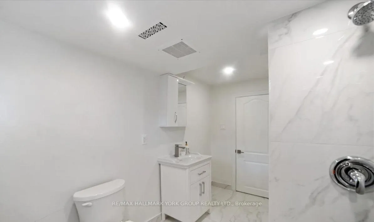 Photo 12 of Unit Basement, 28 Charlbrook Avenue, Barrie, Cundles East — HOMEH