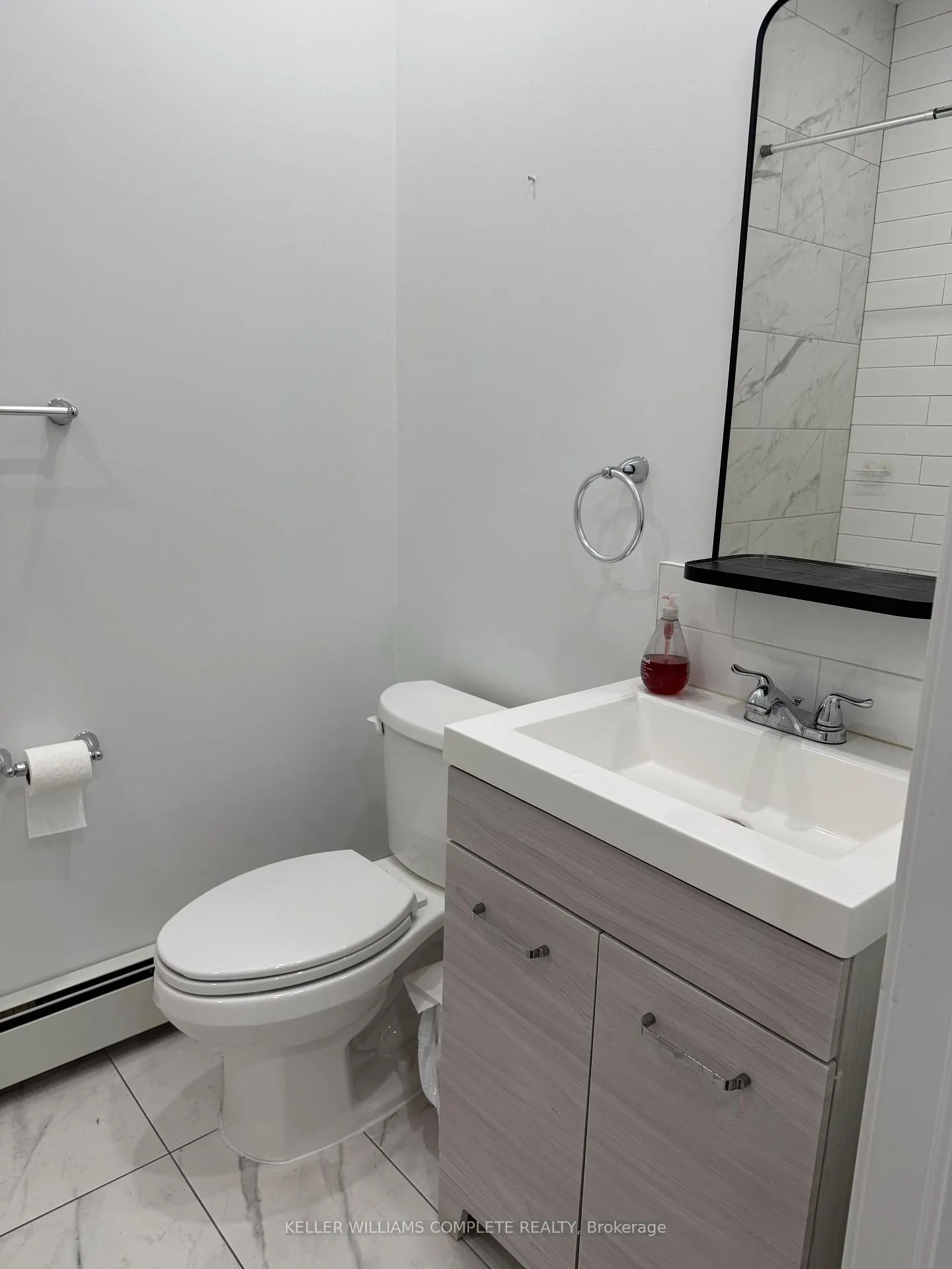 Photo 6 of Unit 1A, 590 Main Street E, Hamilton, Gibson — HOMEH