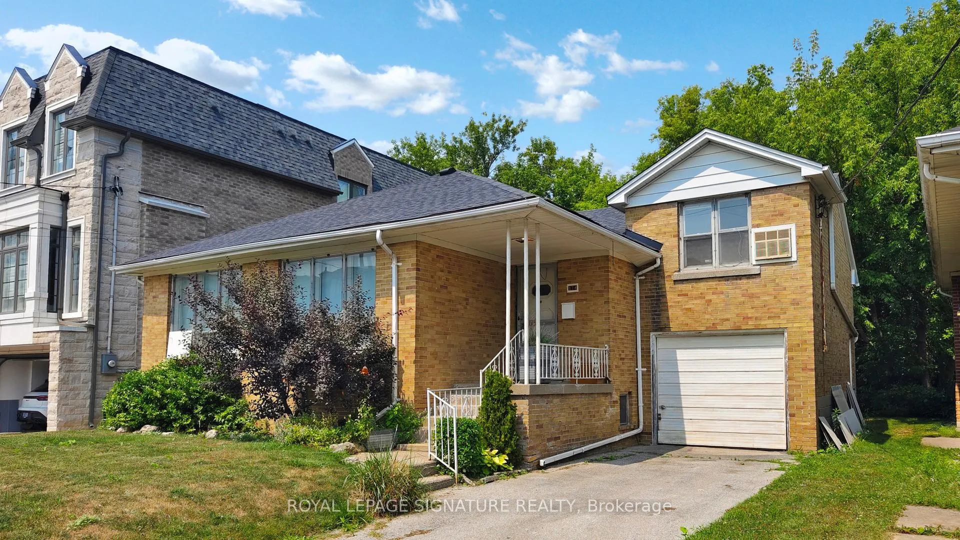 Front of Unit Main, 174 Caribou Road