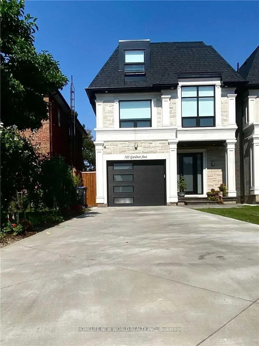 Photo 1 of 725 Gardner Avenue, Mississauga, Lakeview — HOMEH
