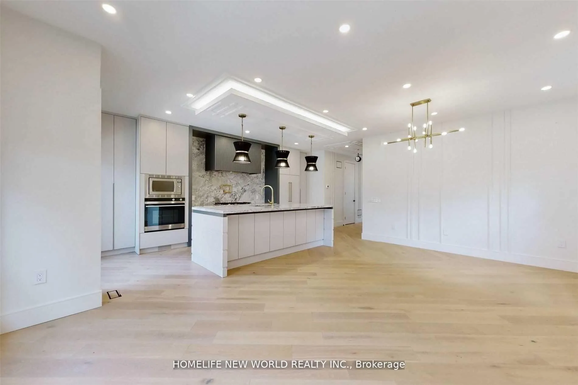 Photo 7 of 725 Gardner Avenue, Mississauga, Lakeview — HOMEH