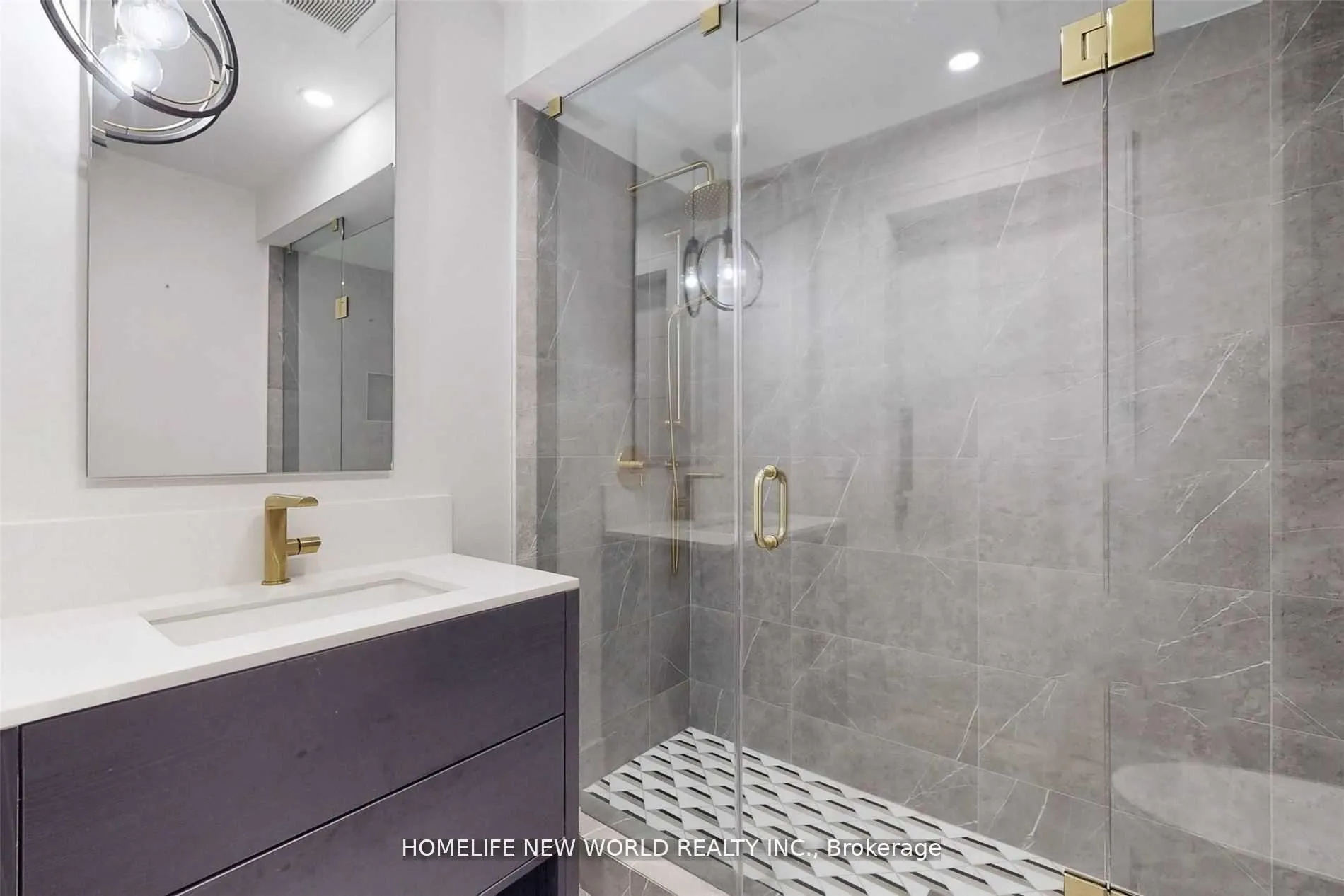 Photo 14 of 725 Gardner Avenue, Mississauga, Lakeview — HOMEH