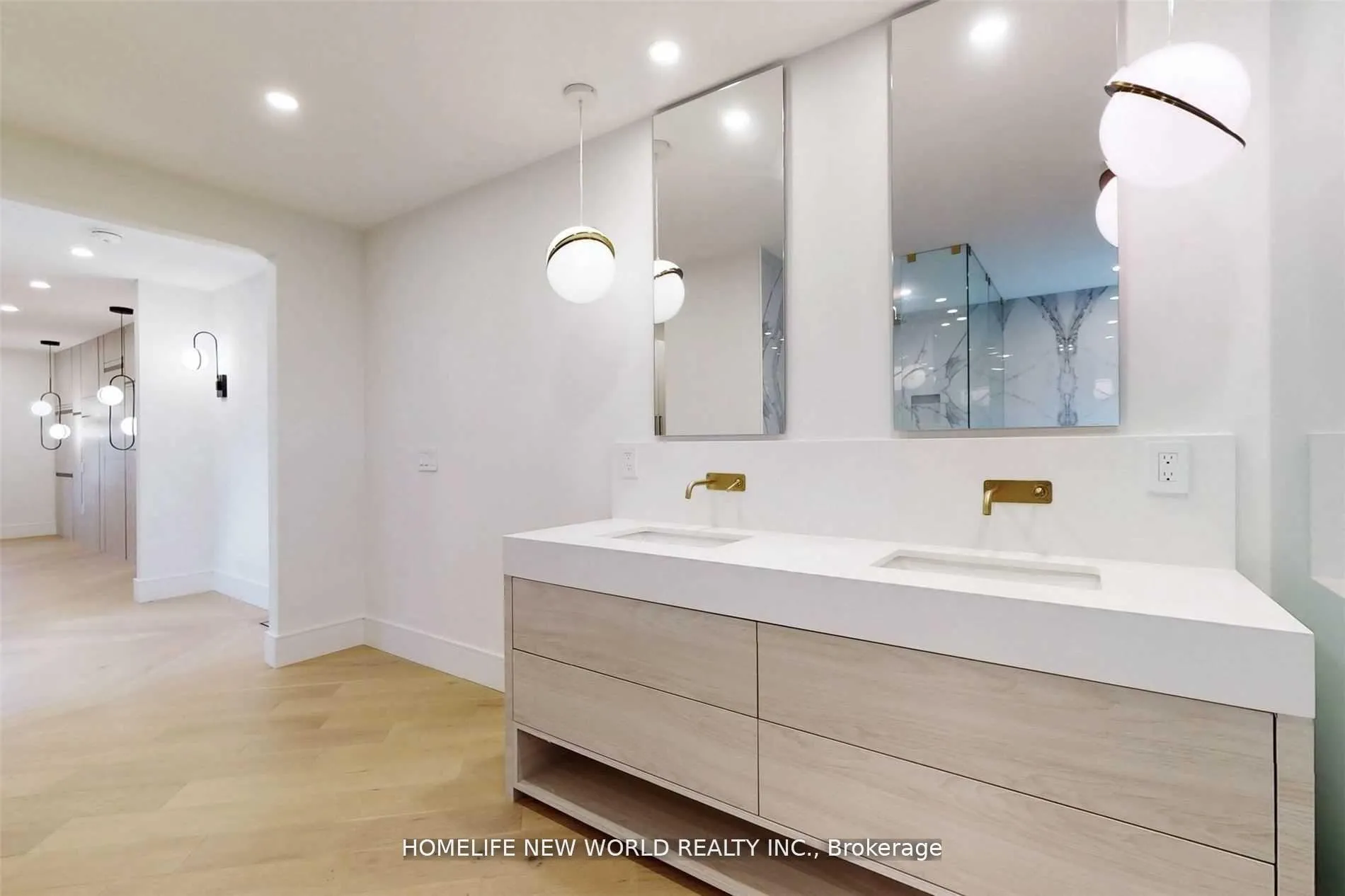 Photo 23 of 725 Gardner Avenue, Mississauga, Lakeview — HOMEH