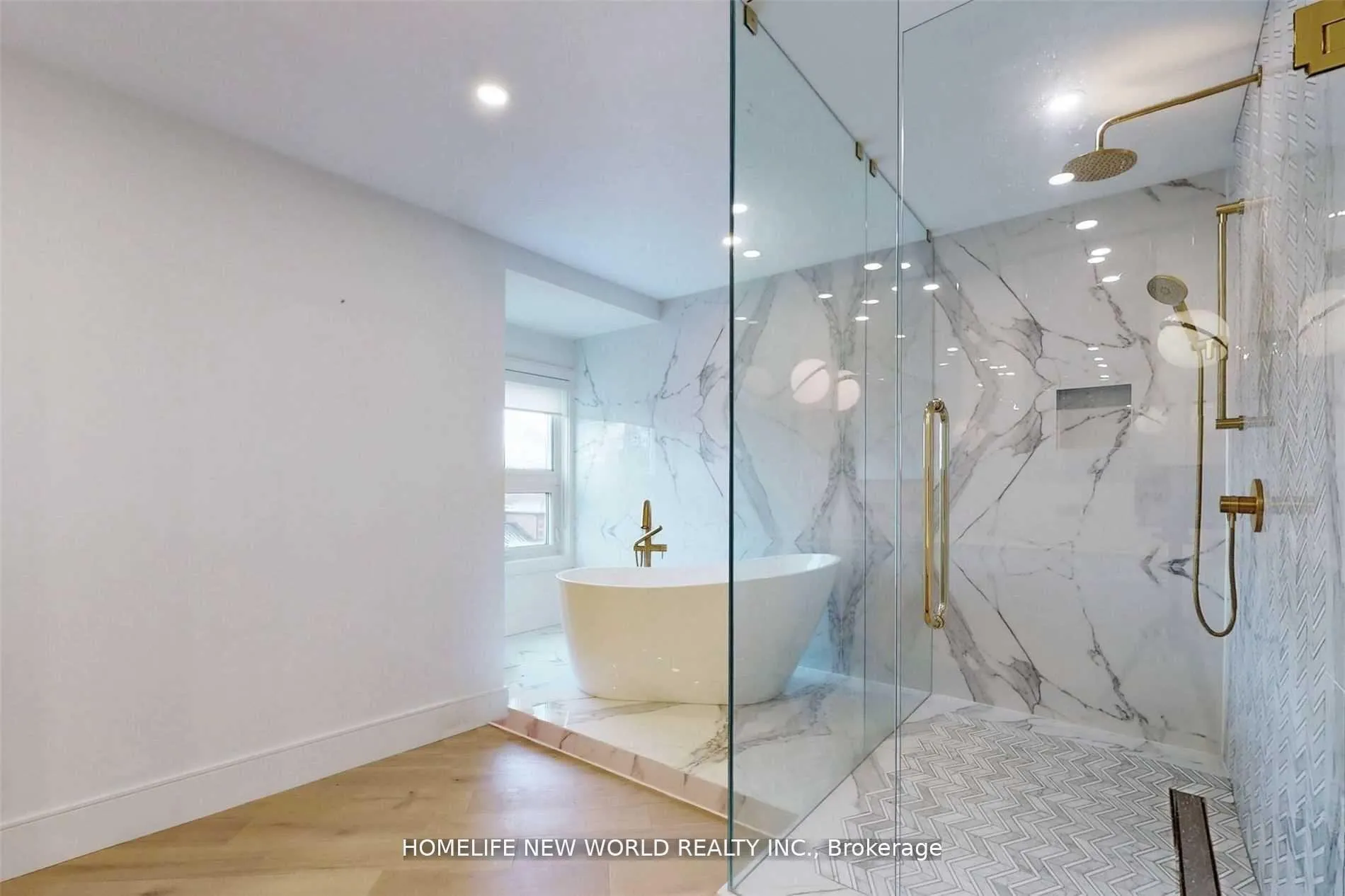 Photo 25 of 725 Gardner Avenue, Mississauga, Lakeview — HOMEH