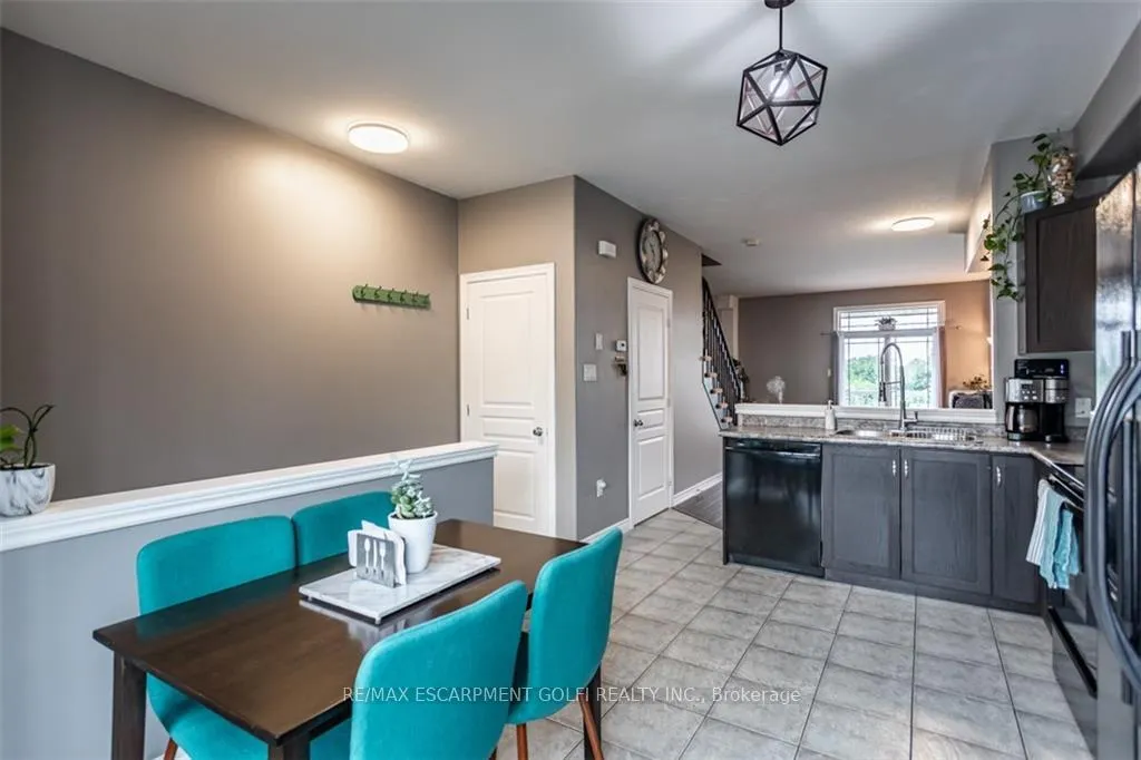 Photo 10 of Unit 12, 8 Hemlock Way, Grimsby, Grimsby West — HOMEH