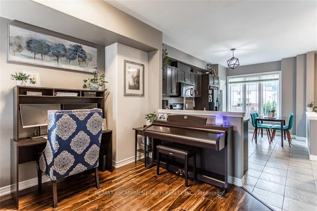 Photo 14 of Unit 12, 8 Hemlock Way, Grimsby, Grimsby West — HOMEH