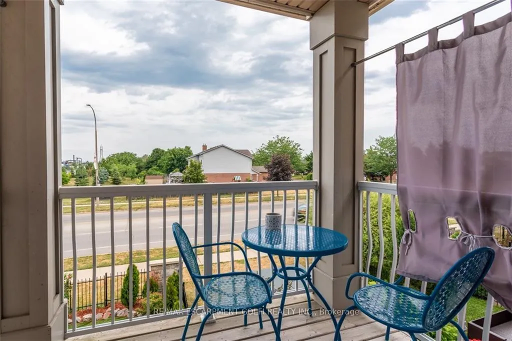 Photo 25 of Unit 12, 8 Hemlock Way, Grimsby, Grimsby West — HOMEH