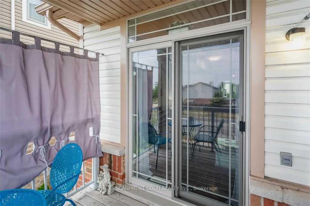 Photo 26 of Unit 12, 8 Hemlock Way, Grimsby, Grimsby West — HOMEH