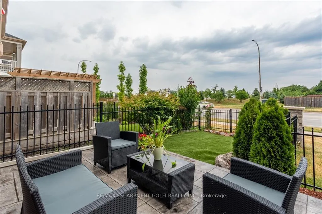 Photo 28 of Unit 12, 8 Hemlock Way, Grimsby, Grimsby West — HOMEH