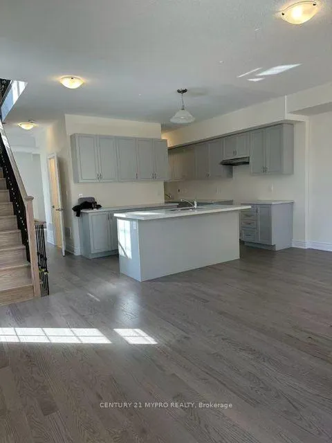 Photo 8 of Unit Master Bedroom, 16 Phillipsen Way, Markham, Cedarwood — HOMEH