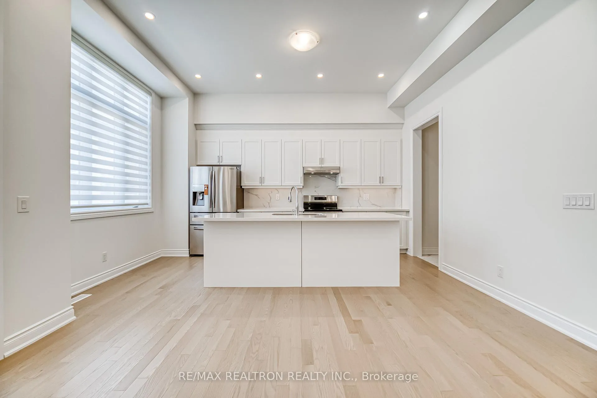 Photo 16 of 148 Harvey Bunker Crescent, Markham, Angus Glen — HOMEH