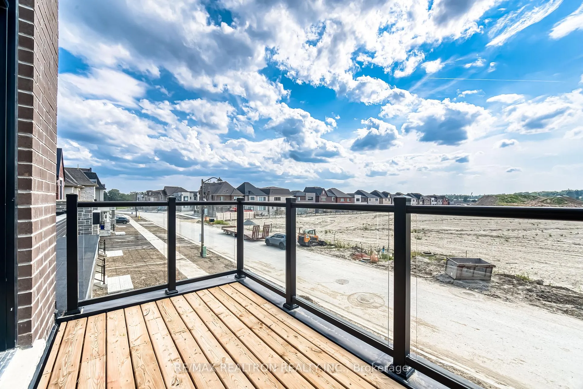 Photo 39 of 148 Harvey Bunker Crescent, Markham, Angus Glen — HOMEH