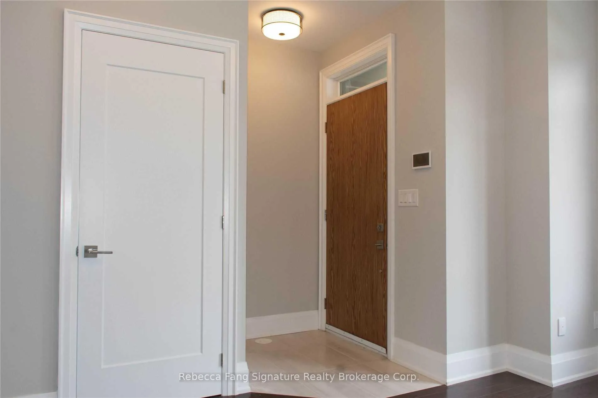 Photo 3 of 97 Feeney Lane, Markham, Commerce Valley — HOMEH