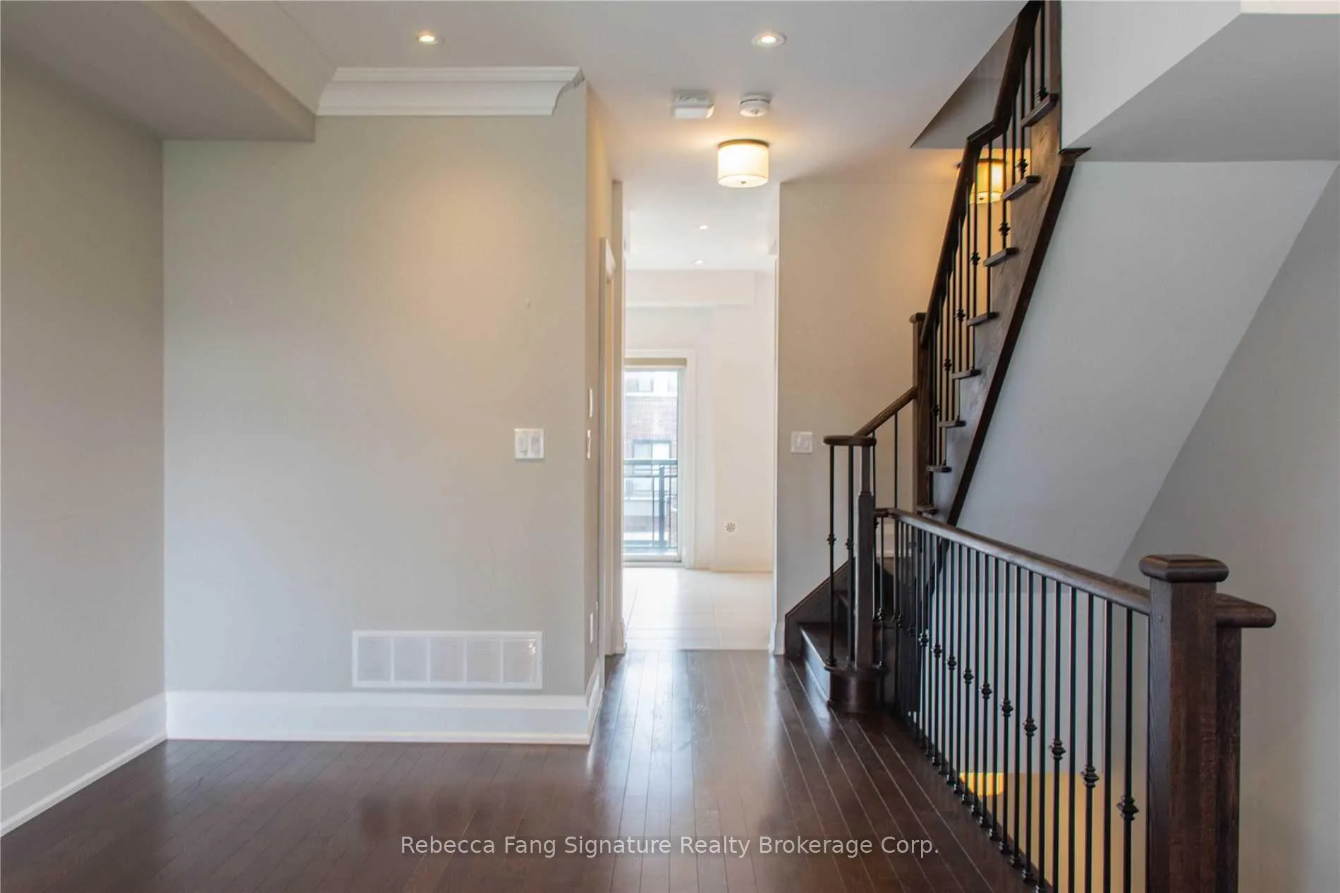 Photo 8 of 97 Feeney Lane, Markham, Commerce Valley — HOMEH