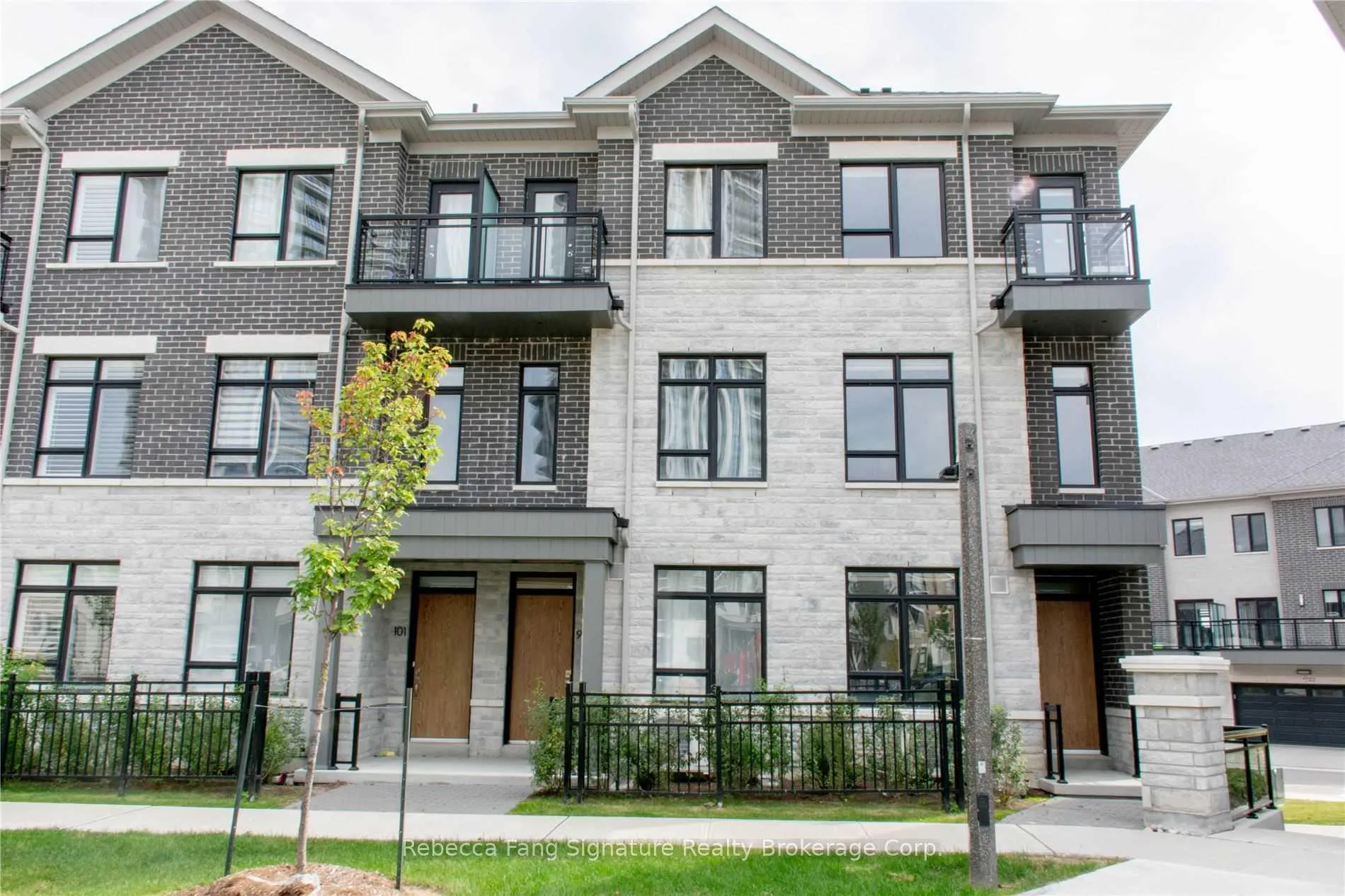 Photo 30 of 97 Feeney Lane, Markham, Commerce Valley — HOMEH