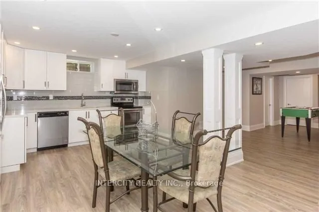 Photo 16 of 43 Crew Crescent, Vaughan, Vellore Village — HOMEH