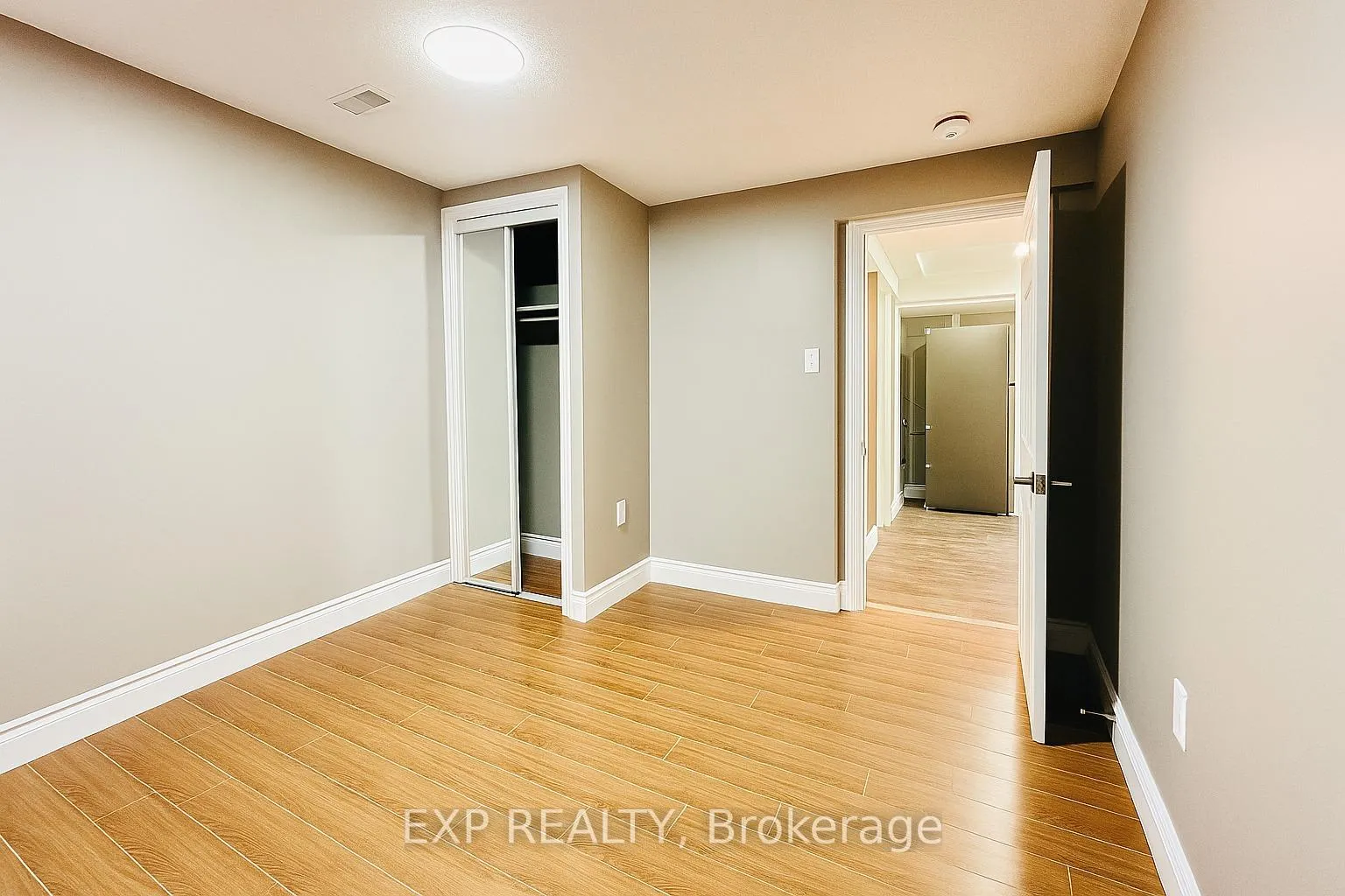Photo 11 of Unit Lower, 96 Timberlane Crescent, Kitchener, Forest Heights — HOMEH
