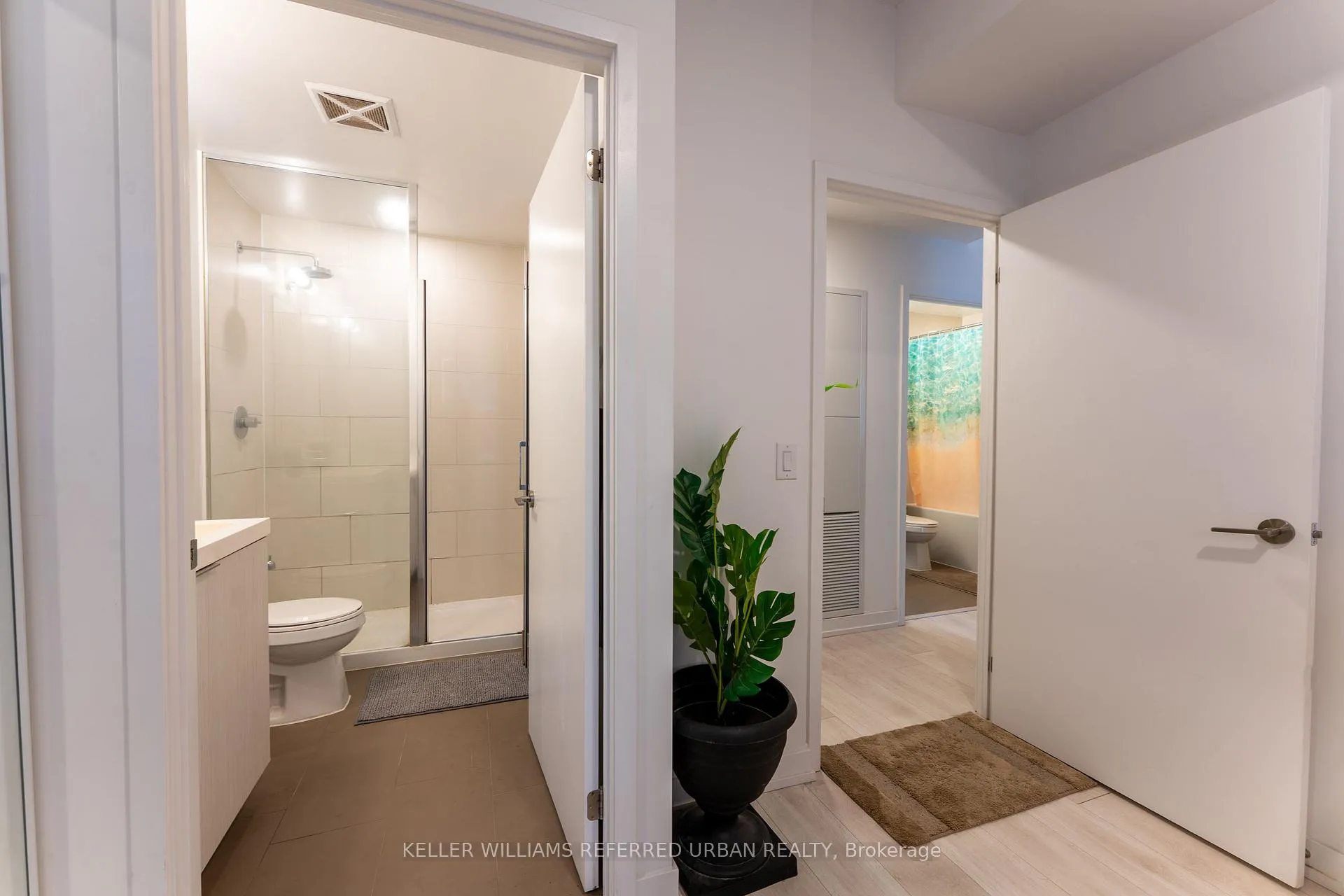 Photo 5 of Unit 611, 225 Sumach Street, Toronto, Regent Park — HOMEH