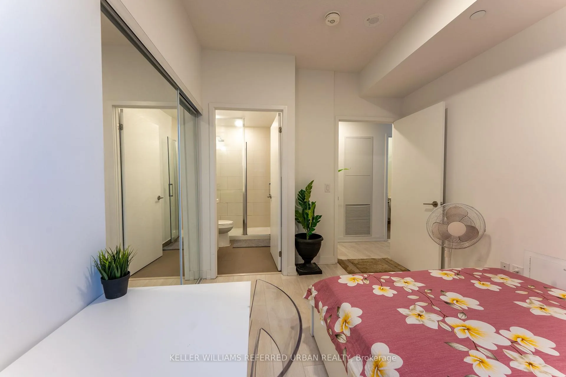 Photo 6 of Unit 611, 225 Sumach Street, Toronto, Regent Park — HOMEH