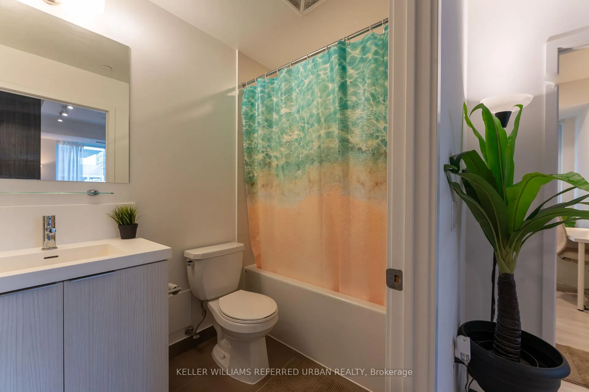 Photo 8 of Unit 611, 225 Sumach Street, Toronto, Regent Park — HOMEH