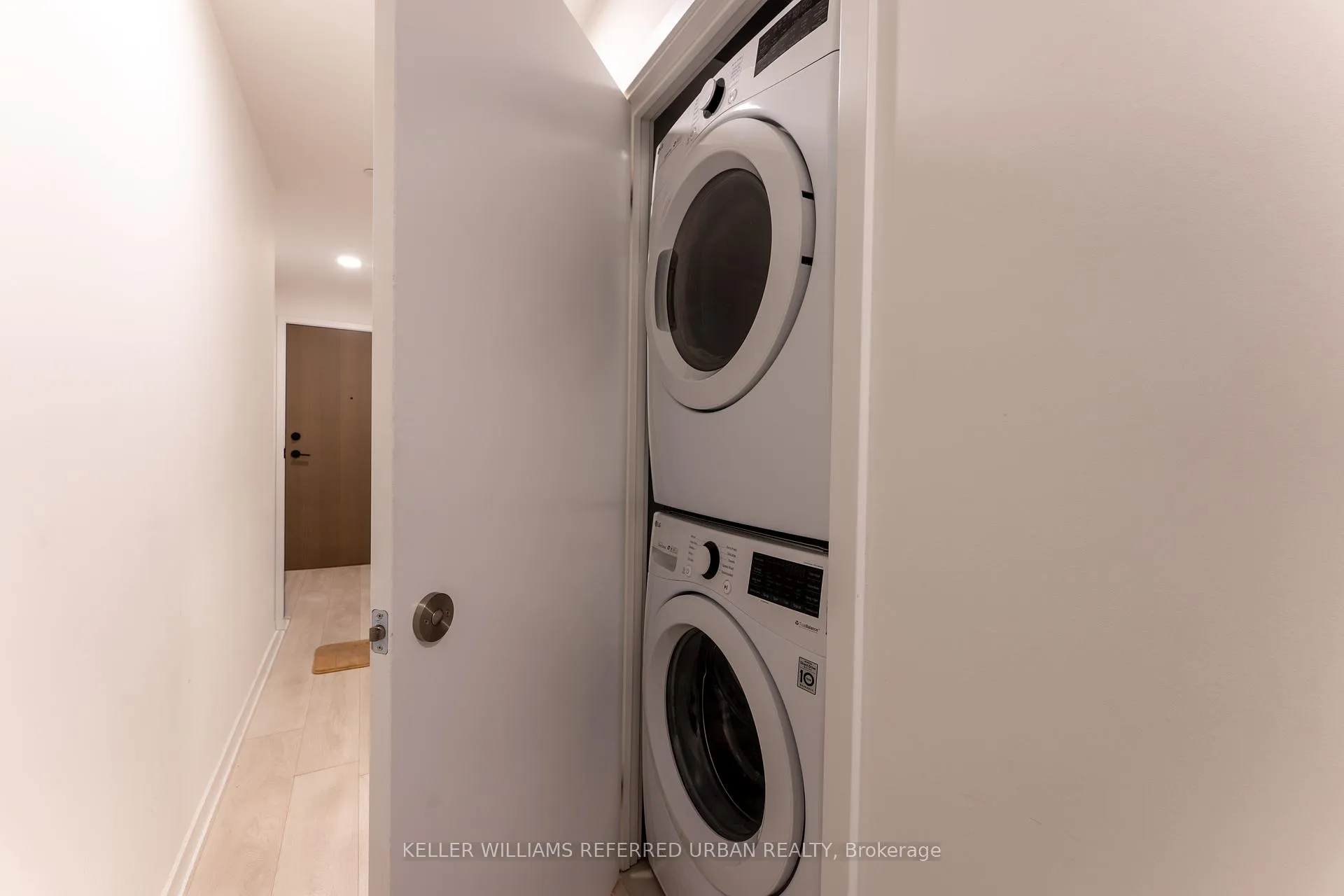 Photo 9 of Unit 611, 225 Sumach Street, Toronto, Regent Park — HOMEH