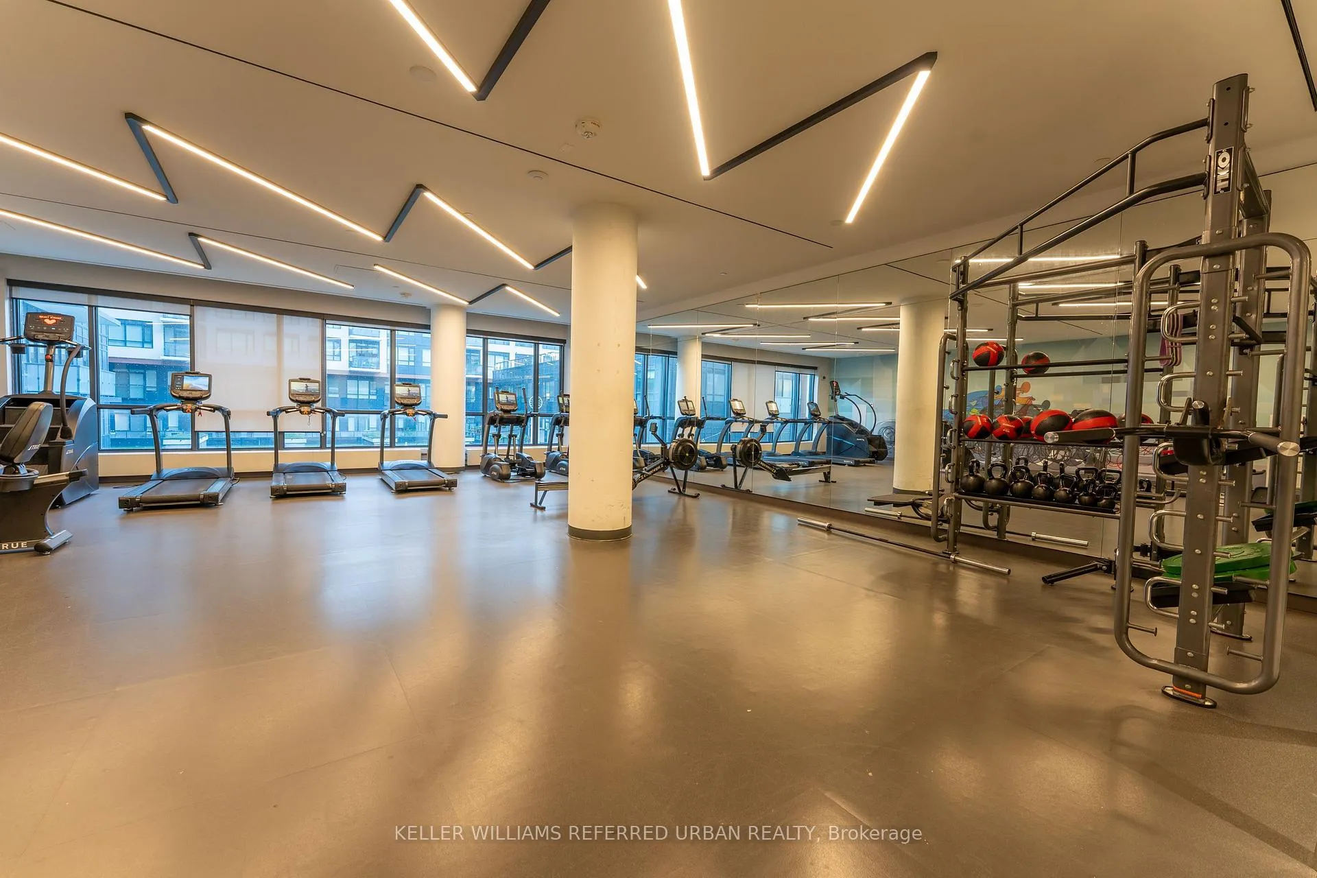 Photo 16 of Unit 611, 225 Sumach Street, Toronto, Regent Park — HOMEH