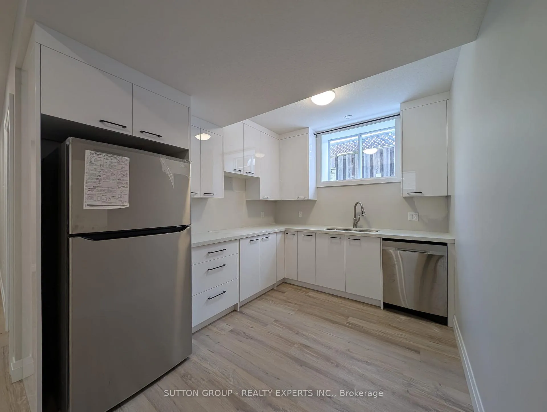 Photo 21 of Unit A, 104 Fifth Avenue, Kitchener — HOMEH