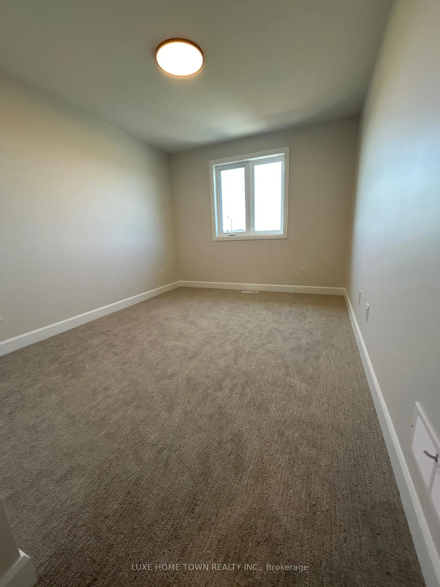 Photo 9 of 69 Harmony Way, Thorold, Allanburg/Thorold South — HOMEH