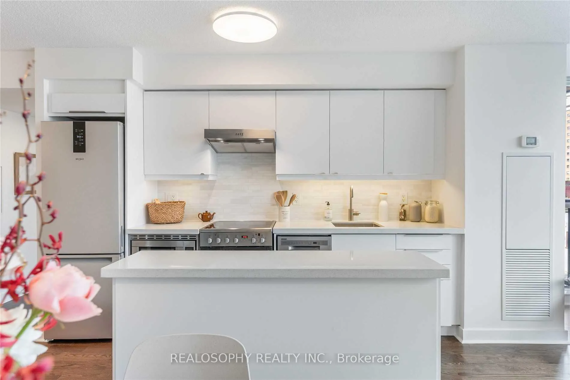 Photo 6 of Unit 516, 320 Richmond St E Street, Toronto, Moss Park — HOMEH