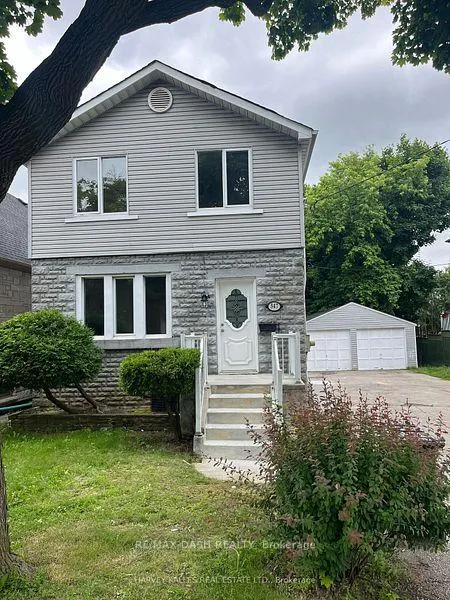 Front of 547 Glencairn Avenue