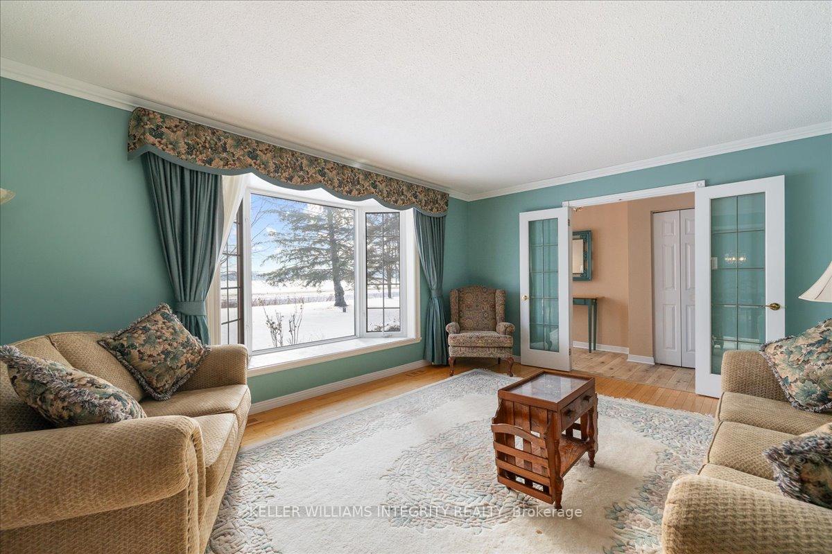Photo 6 of 1309 Thomas A Dolan Parkway, Ottawa, Dunrobin — HOMEH