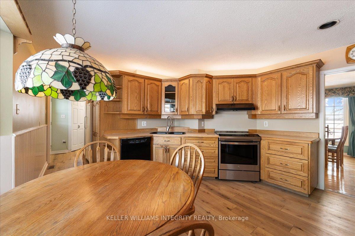 Photo 20 of 1309 Thomas A Dolan Parkway, Ottawa, Dunrobin — HOMEH
