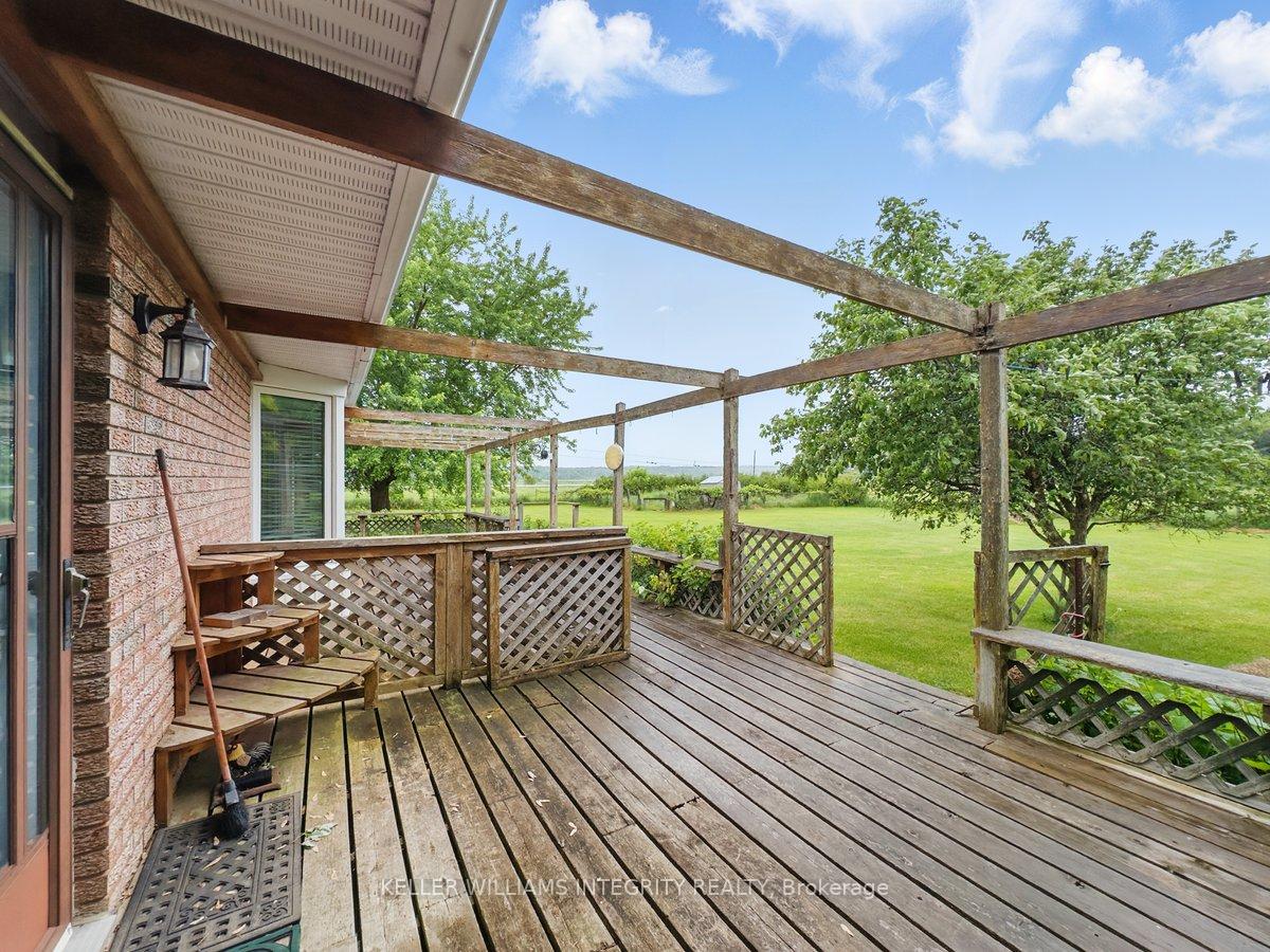 Photo 37 of 1309 Thomas A Dolan Parkway, Ottawa, Dunrobin — HOMEH