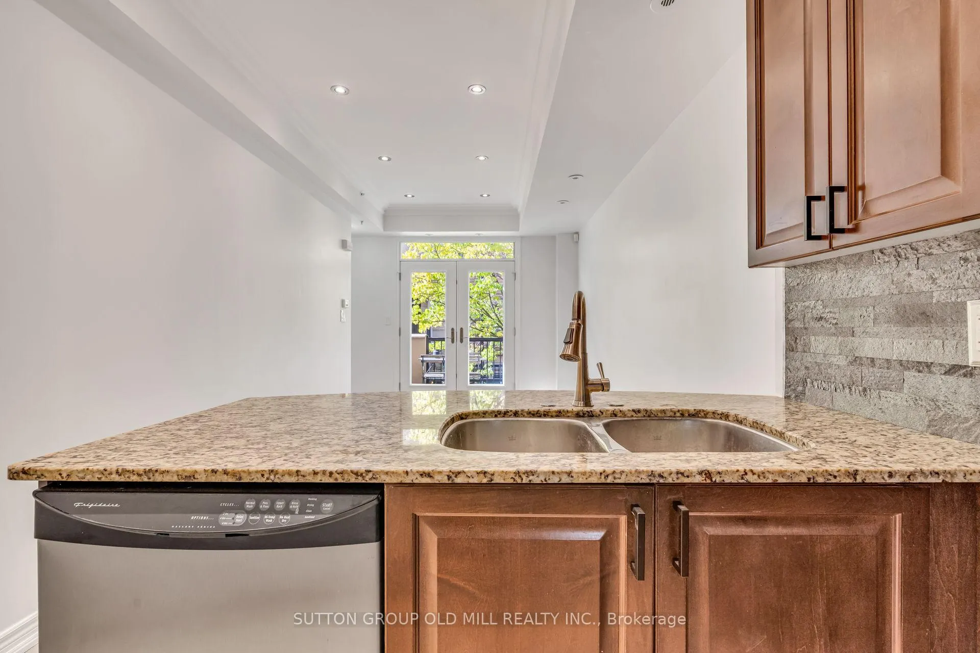 Photo 17 of Unit 29, 78 Carr Street, Toronto, Kensington-Chinatown — HOMEH