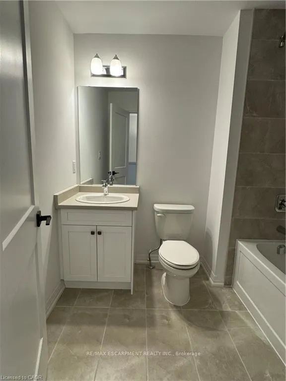 Photo 11 of Unit 23, 120 Court Drive, Brant, Paris — HOMEH