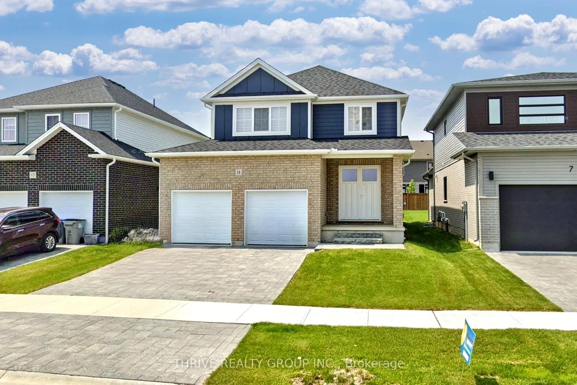 Photo 2 of 11 Basil Crescent, Middlesex Centre, Ilderton — HOMEH