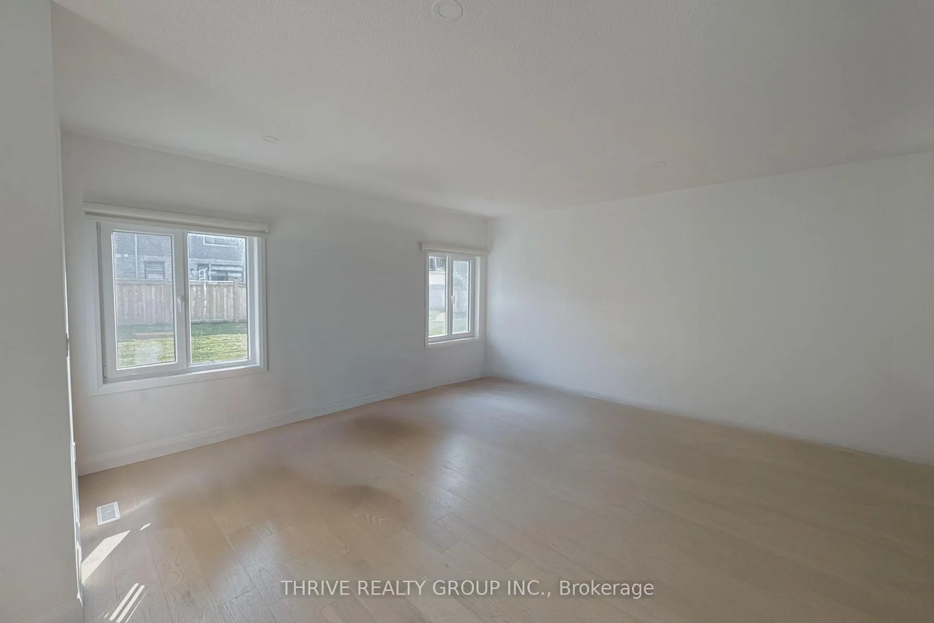 Photo 5 of 11 Basil Crescent, Middlesex Centre, Ilderton — HOMEH