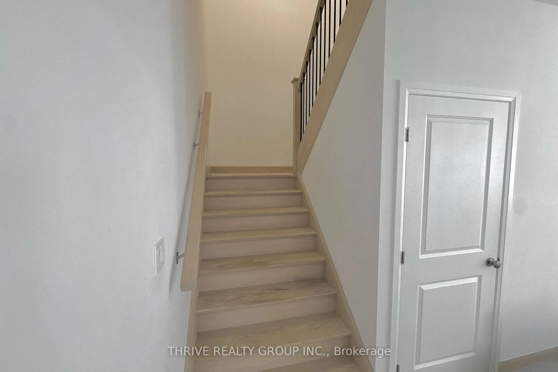 Photo 7 of 11 Basil Crescent, Middlesex Centre, Ilderton — HOMEH