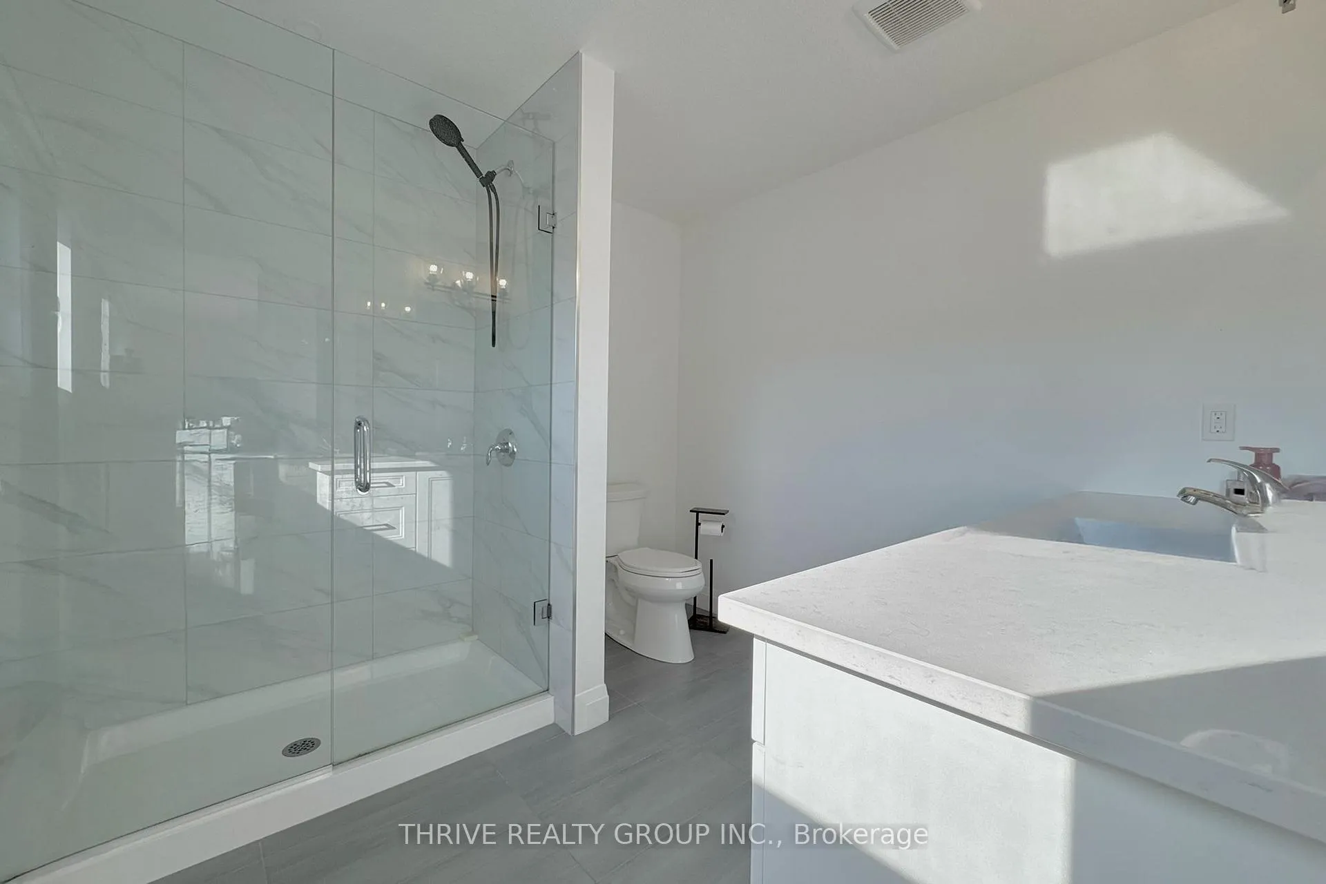 Photo 11 of 11 Basil Crescent, Middlesex Centre, Ilderton — HOMEH