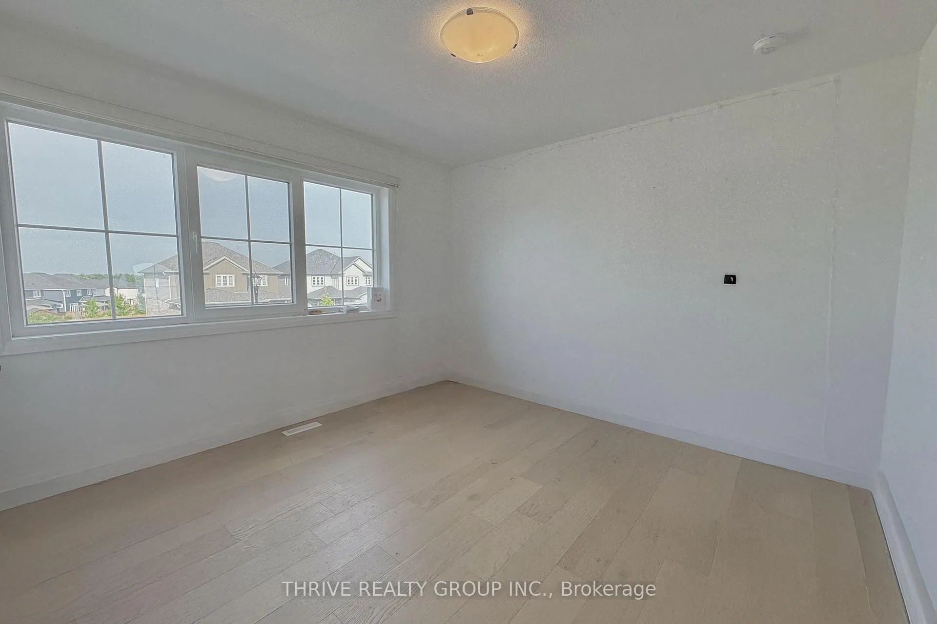 Photo 17 of 11 Basil Crescent, Middlesex Centre, Ilderton — HOMEH
