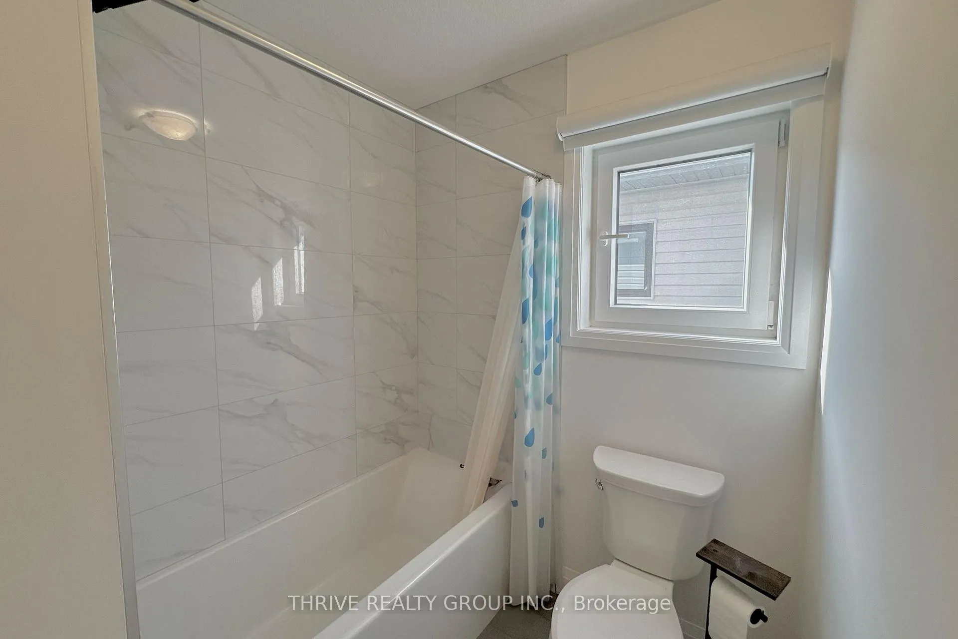 Photo 20 of 11 Basil Crescent, Middlesex Centre, Ilderton — HOMEH