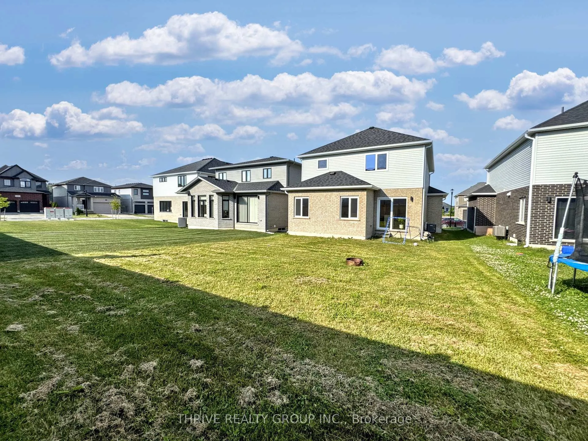Photo 26 of 11 Basil Crescent, Middlesex Centre, Ilderton — HOMEH